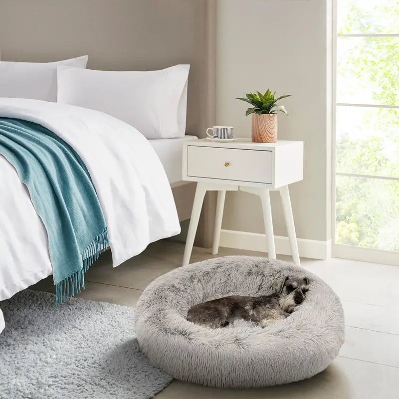 Donut Cuddler Pet Bed – Self-Warming Faux Fur Bed for Dogs & Cats